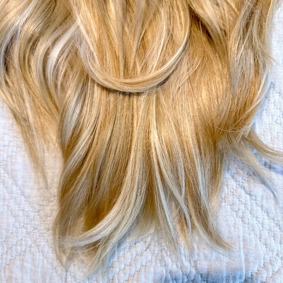 Imstyle Lona Blonde Wig -Similar CSC wigs - Picture 7 of 11